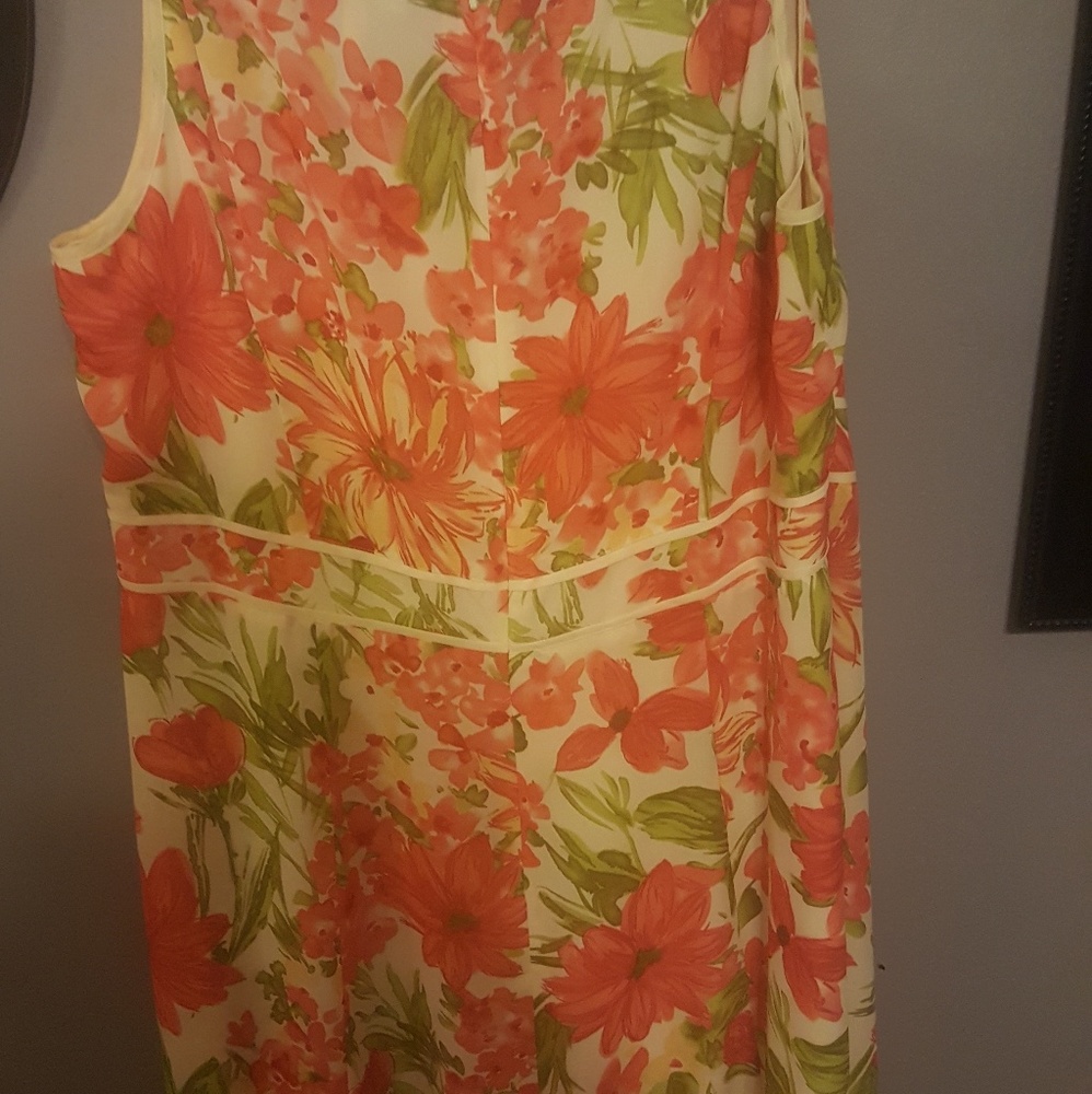 Floral dress